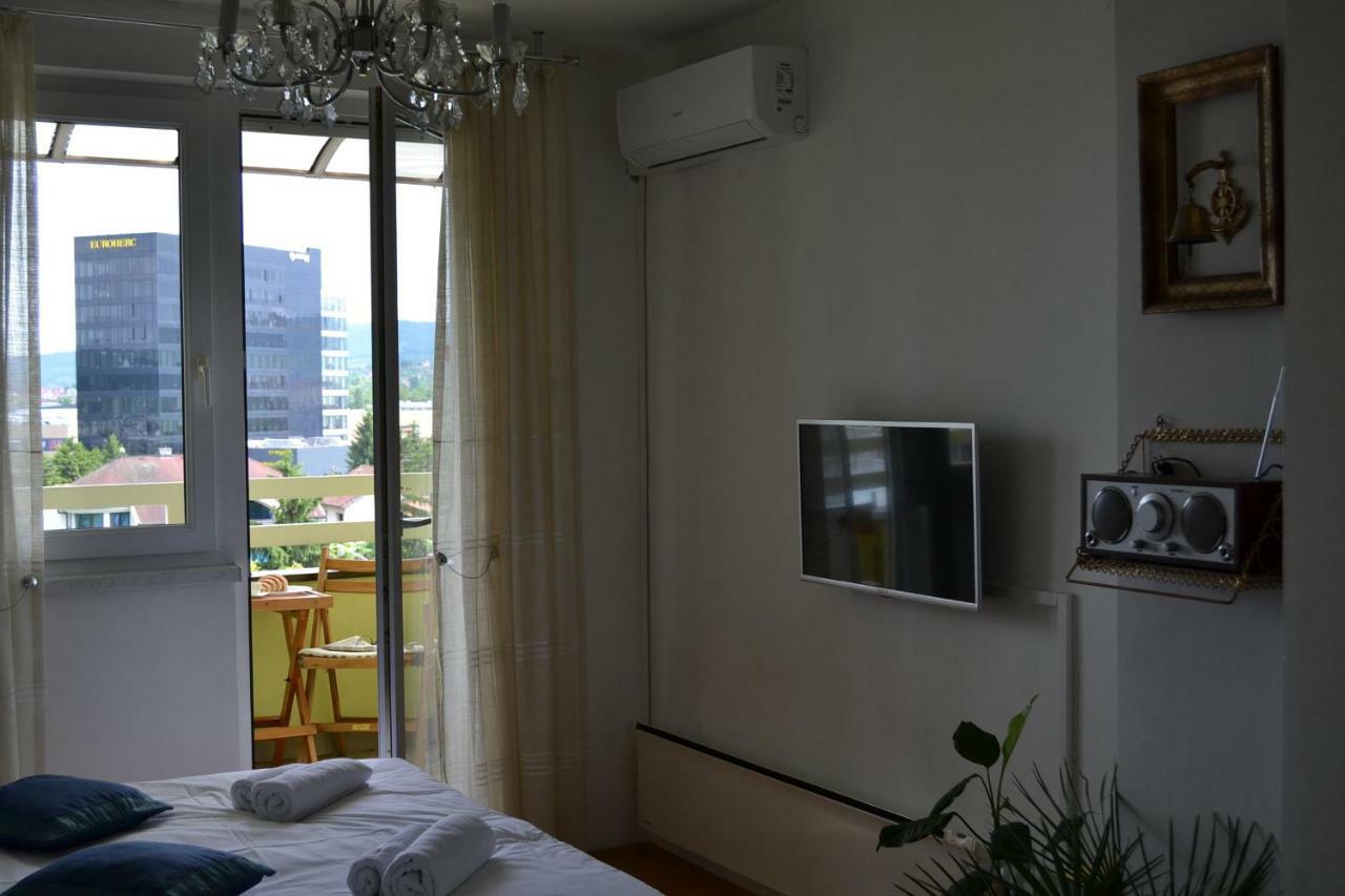 Apartment Crystal 巴尼西卢卡 外观 照片